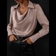 thumbnail image 4 of Blusa Elegante de Satén de Seda para Mujer, con Cuello Vuelto, Fruncido en la Parte Delantera, Drapeada, Larga, para Oficina y Trabajo. Raíz de Rosa M, 4 of 6
