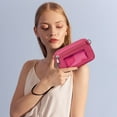 thumbnail image 3 of Xihbxyly Bolso de Muñeca de Pvc Transparente, Elegante Monedero, Tres Bolsillos con Cremallera, Práctico Gancho para El Dedo, Tarjetero Portátil, Diseño Seguro y Moderno, Regalo para Amigos y Familia, 3 of 5