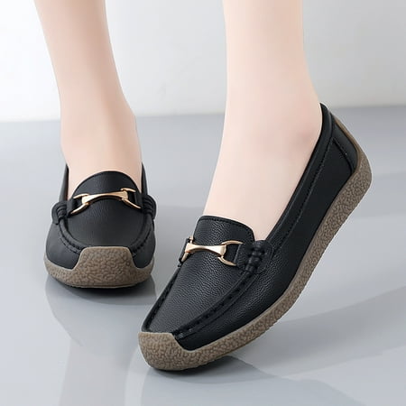 

Women‘s Solid Color Faux Leather Slip-on Shoes Metal Decor Flat Shoes