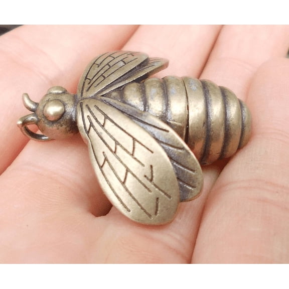 Get 2 Vtgbrasslover Vtg Vintage style brass lucky bee Statue centipede Fortune insect figure tea pet paperweight toy gift Collectible Art