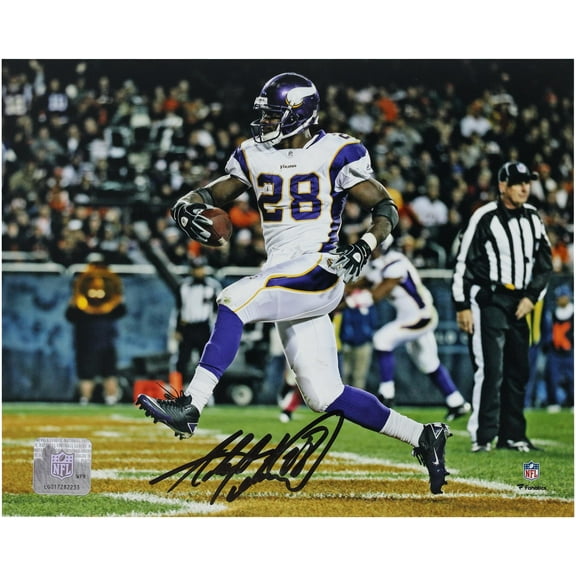 Adrian Peterson Minnesota Vikings Autographed 8" x 10" High Step Touchdown Photograph - Fanatics Authentic Certified
