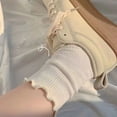 thumbnail image 4 of Calcetines blancos con borde en las orejas para mujer, calcetines de longitud media, calcetines apilados de encaje de color liso, sencillos, de estilo académico, de verano, 4 of 6