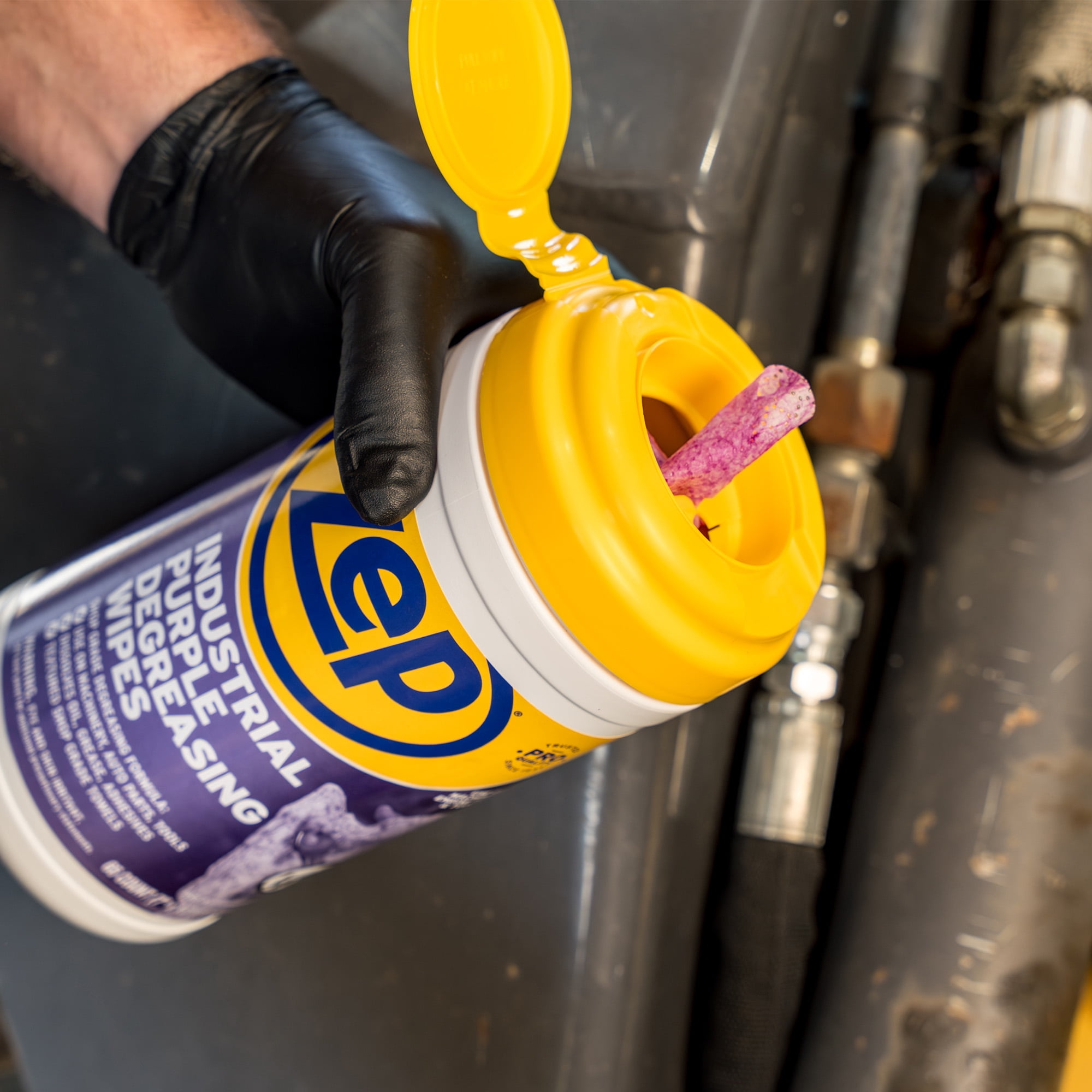 Zep Industrial Purple Heavy-Duty Degreasing Wipes - 65 Count (Case of 4) - ZUINDPRPL65 - Dissolves Oil, Grease and Adhesives Fast