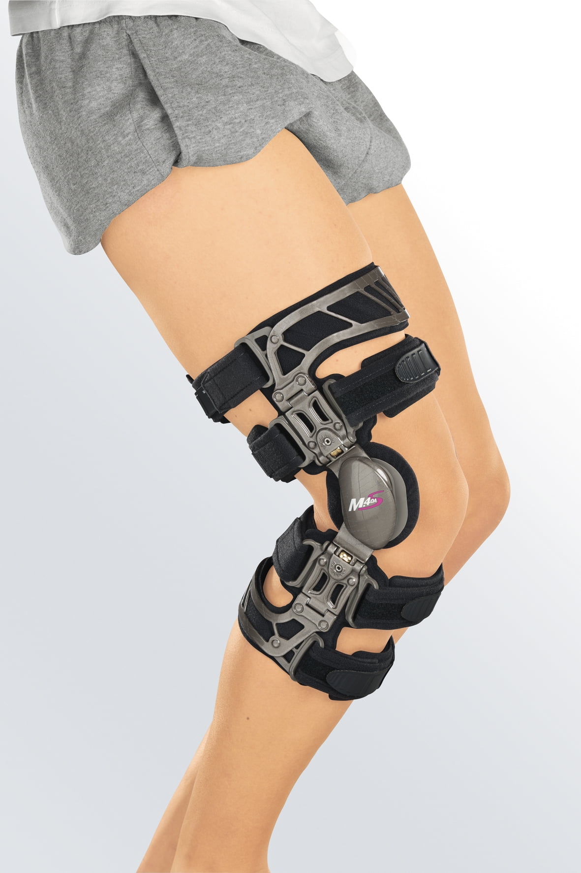 M.4S OA Compact Osteoarthritis Knee Brace, Varus, Right, Size Medium