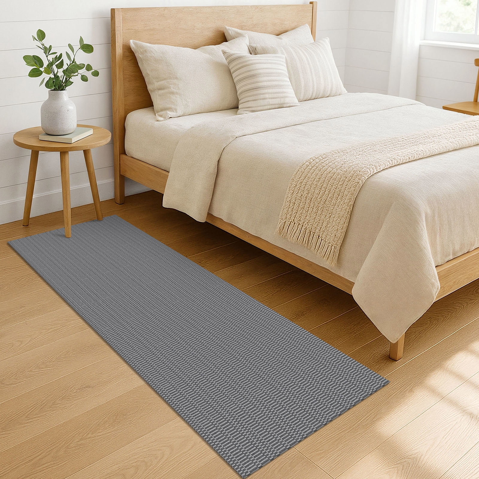 iOhouze Runner Rug for Hallways 2x7 ft Washable Runner Area Rug with Rubber Backing Braided Cotton Entryway Rugs Indoor Carpet Rugs for Hallway Kitchen Entryway Bedroom, Charcoal Grey/Dark Grey