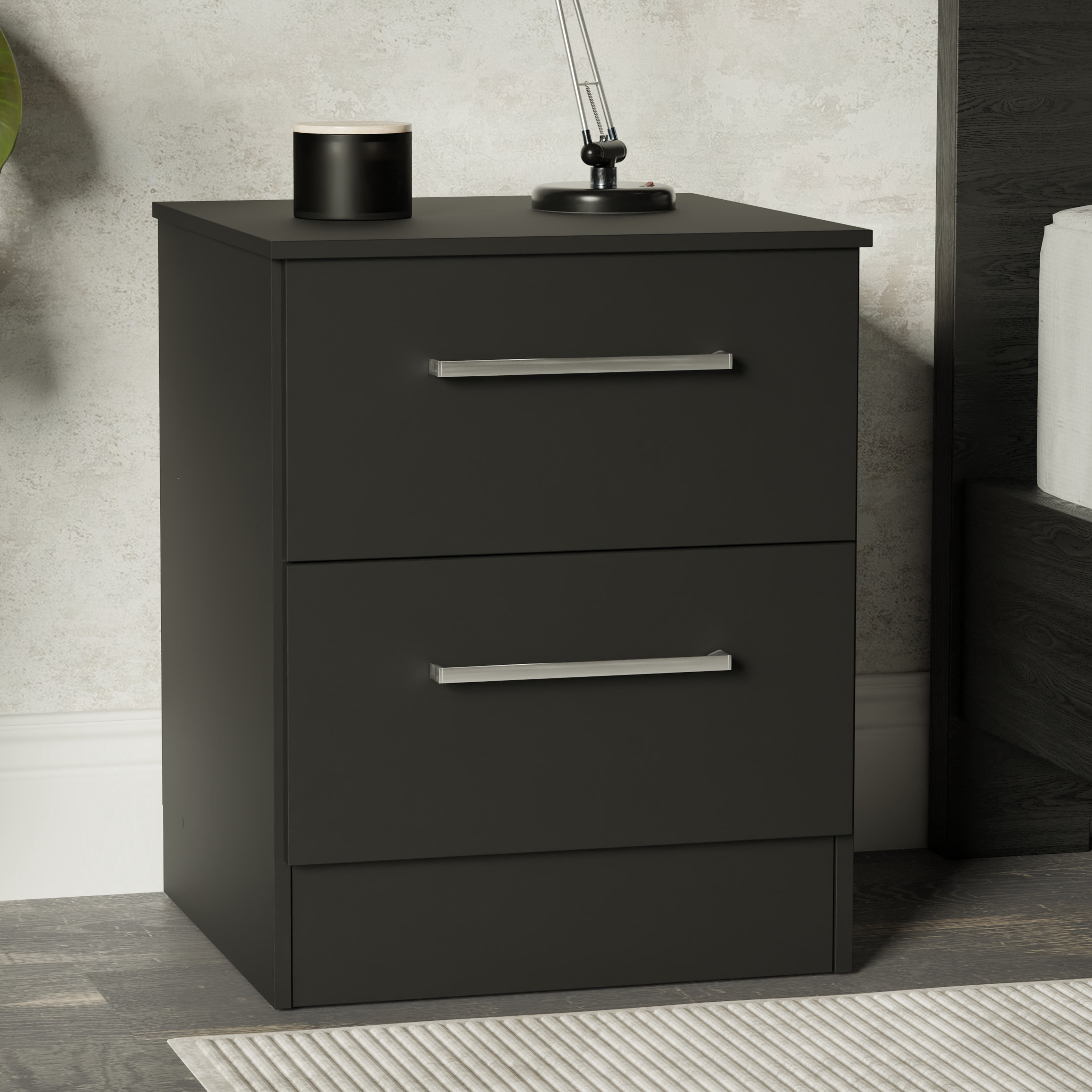Kappesberg Briton 3-Piece Modern Bedroom Furniture Set with Dresser and Two Nightstands, in Black for Adults and Teens