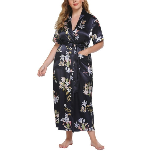 4xl bathrobe