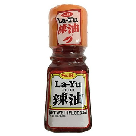 La-Yu Chili Oil 1.11 Fl. Oz (Chili Oil, 2 Piece)