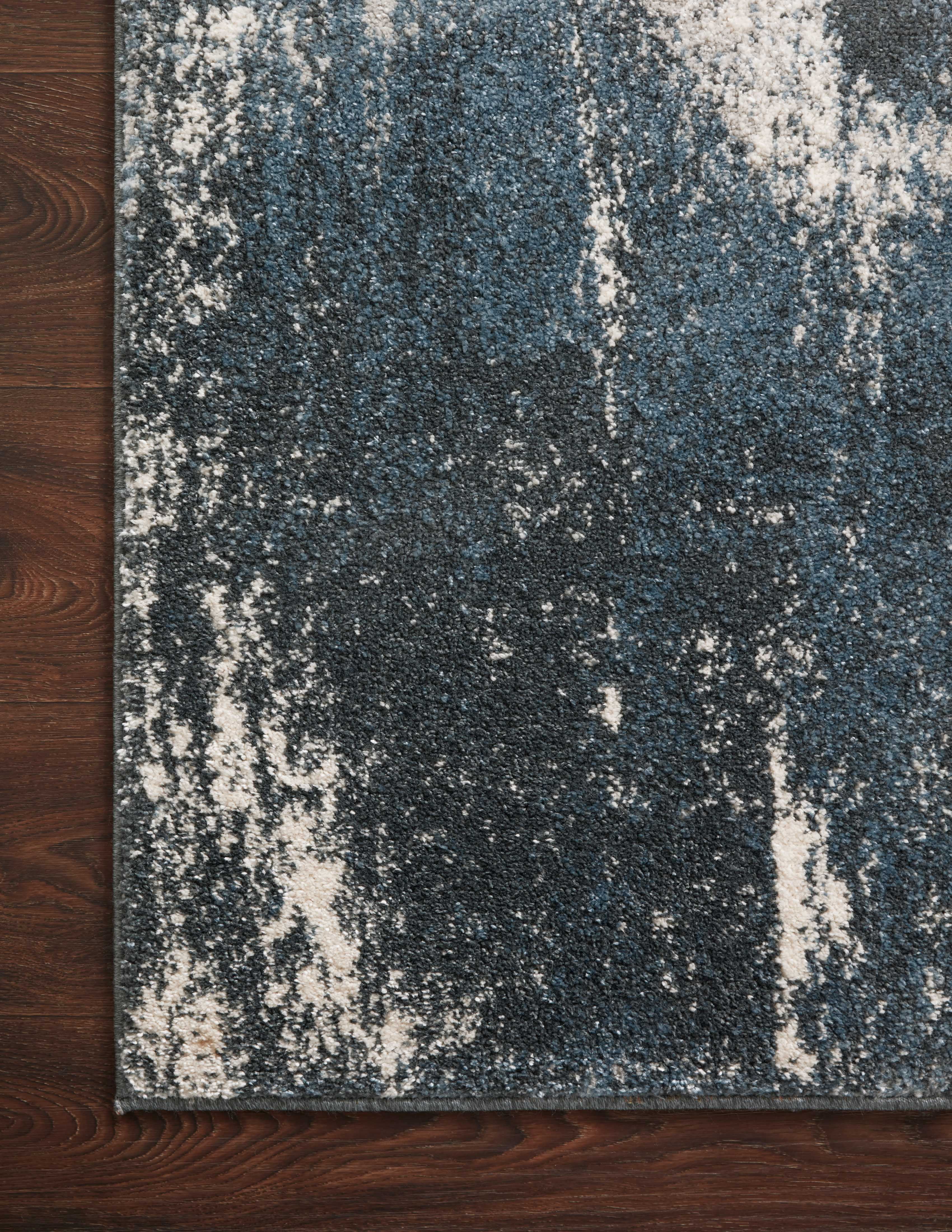 Loloi Spirit SPI-04 Abstract Indigo / Ivory Area Rug 2'-7" x 4'
