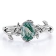 thumbnail image 1 of Anillo de compromiso JeenMata de ágata verde musgo ovalada 1,3 ct baño de oro blanco 18K sobre plata, 1 of 5