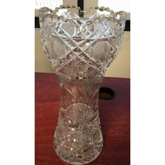 Pre-Owned Unbranded ABP Vase Pressed Cut Glass 10" Tall