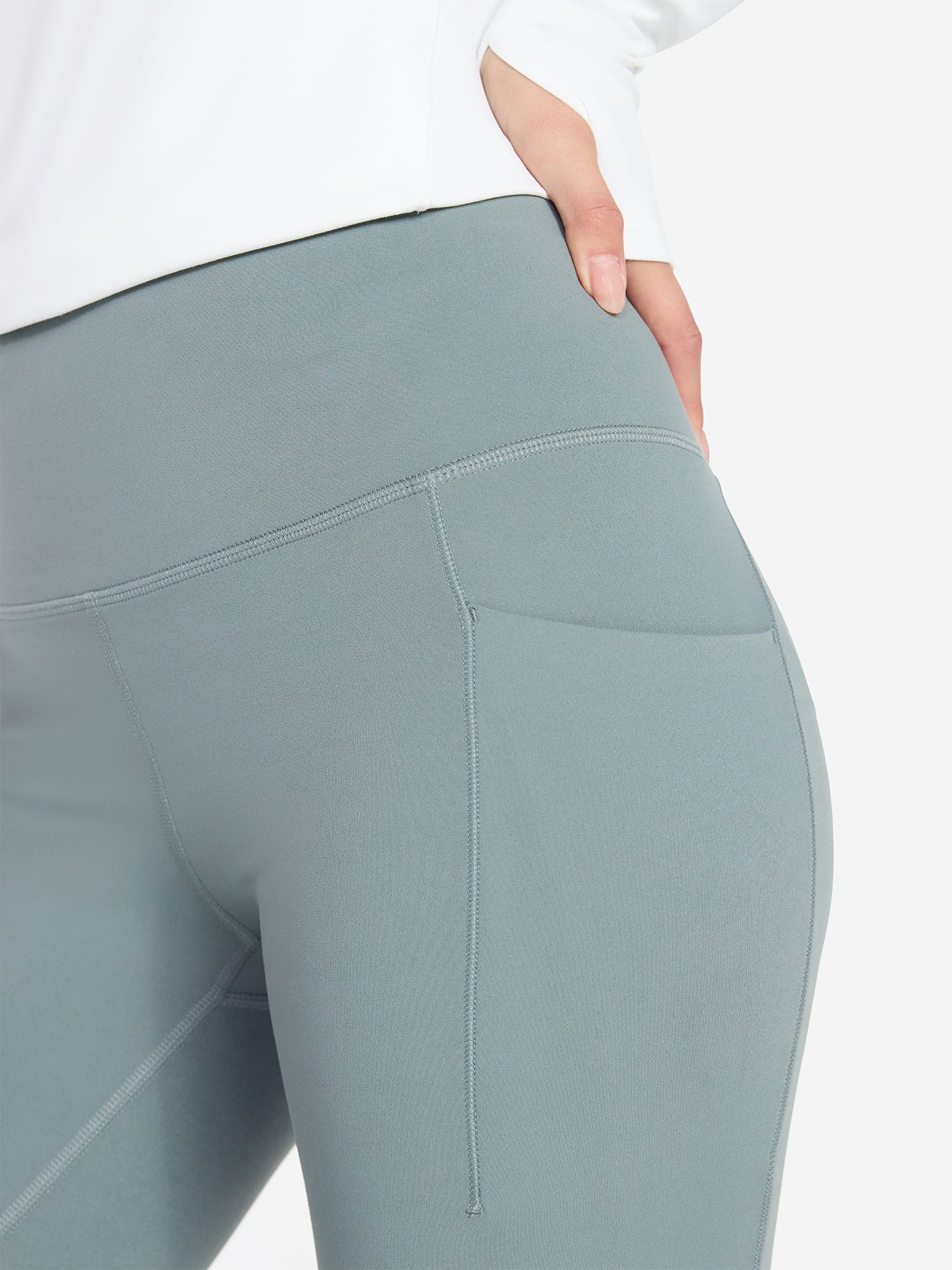 Avia Women's and Women's Plus SoftSculpt Flare Leggings with Pockets, Sizes XS-4X