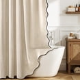 thumbnail image 1 of Cortina de ducha de lino festoneada con 12 ganchos de metal, estilo bohemio granja, bonita, resistente, lavable, impermeable, de tela gruesa con borde negro para baño, hotel, bañera, 1 of 4