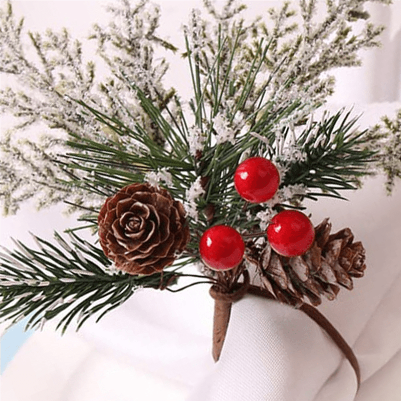 6 Anneaux De Serviette De Noël En Bois Et PE - Motif Pommes De Pin Et Baies Rouges - Décoration De Table Festive - 5