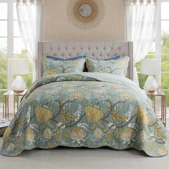 Soft Cotton Bedspread Set Green Floral Quilt King Size with Pillow Shams