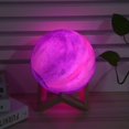 thumbnail image 4 of Lumière LED Colorée en Forme de Lune Innovante, Chargement USB, Télécommande, Décoration de Table, 4 of 10