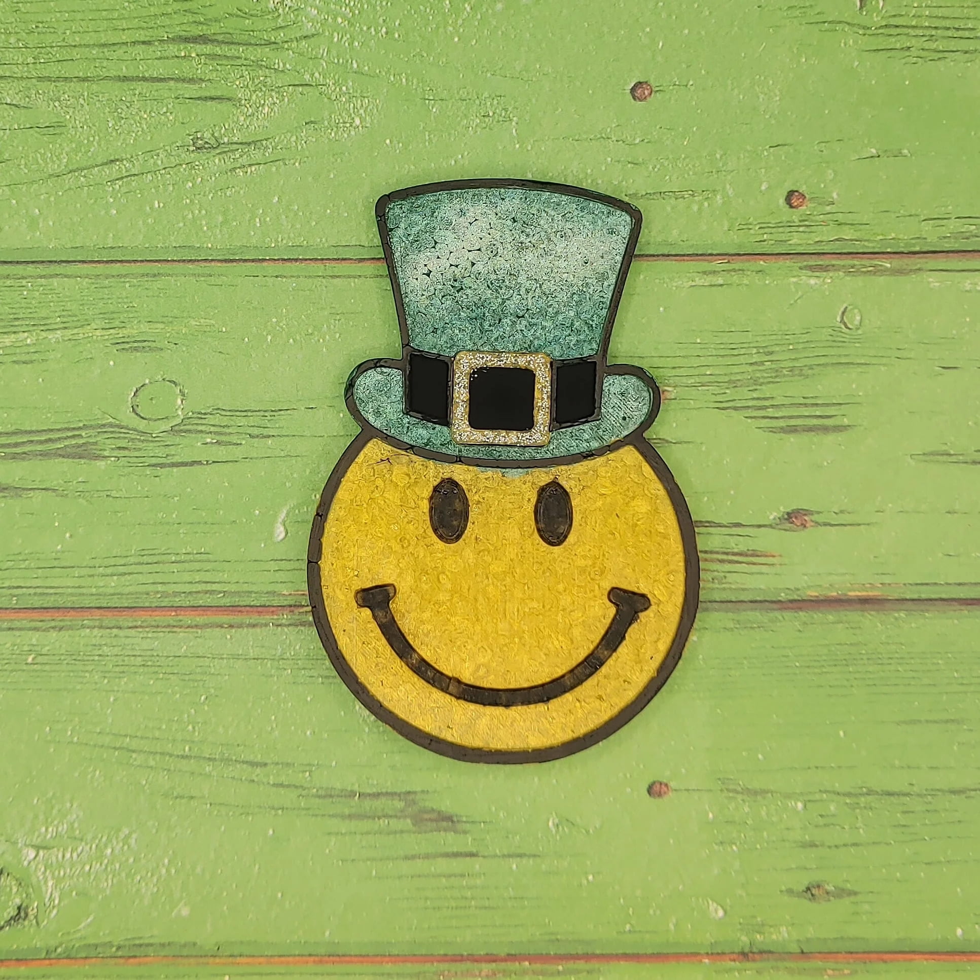Smiley Leprechaun Silicone Freshie Mold