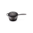 thumbnail image 1 of Cacerola Le Creuset de hierro fundido esmaltado Signature de 2,25 L, 1 of 5