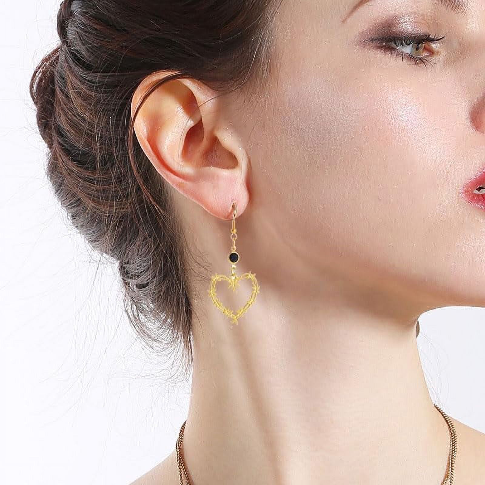 Gothic Barbed Wire Heart Earrings - Punk Hip Hop Alloy Earrings For Women & Couples