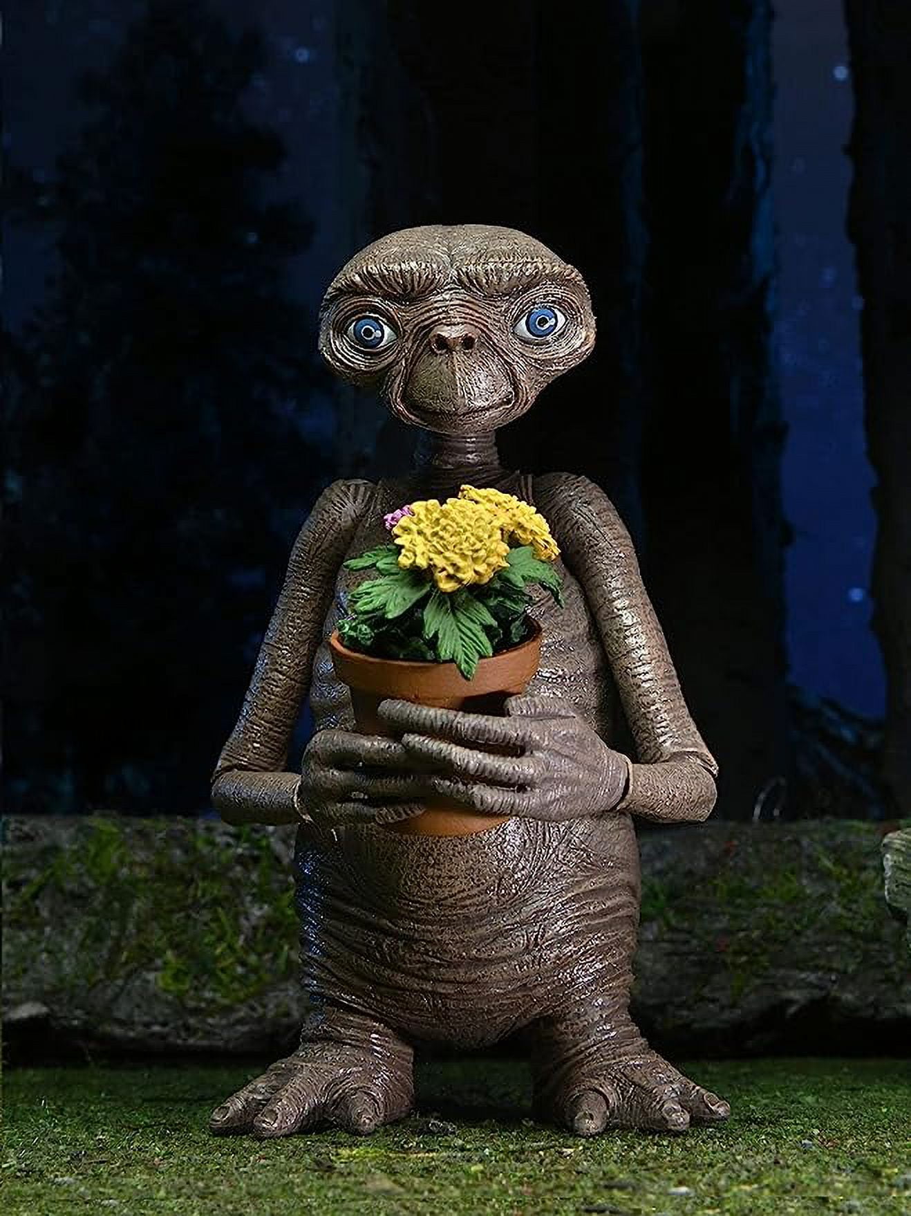 NECA - 40th Anniversary E.T. & Elliott 7