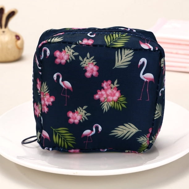 Bonita bolsa de almacenamiento de toallas sanitarias para niñas con dibujos animados, bolsa de almacenamiento de toallas sanitarias mensuales para niñas de gran capacidad, bolsa de viaje portátil
