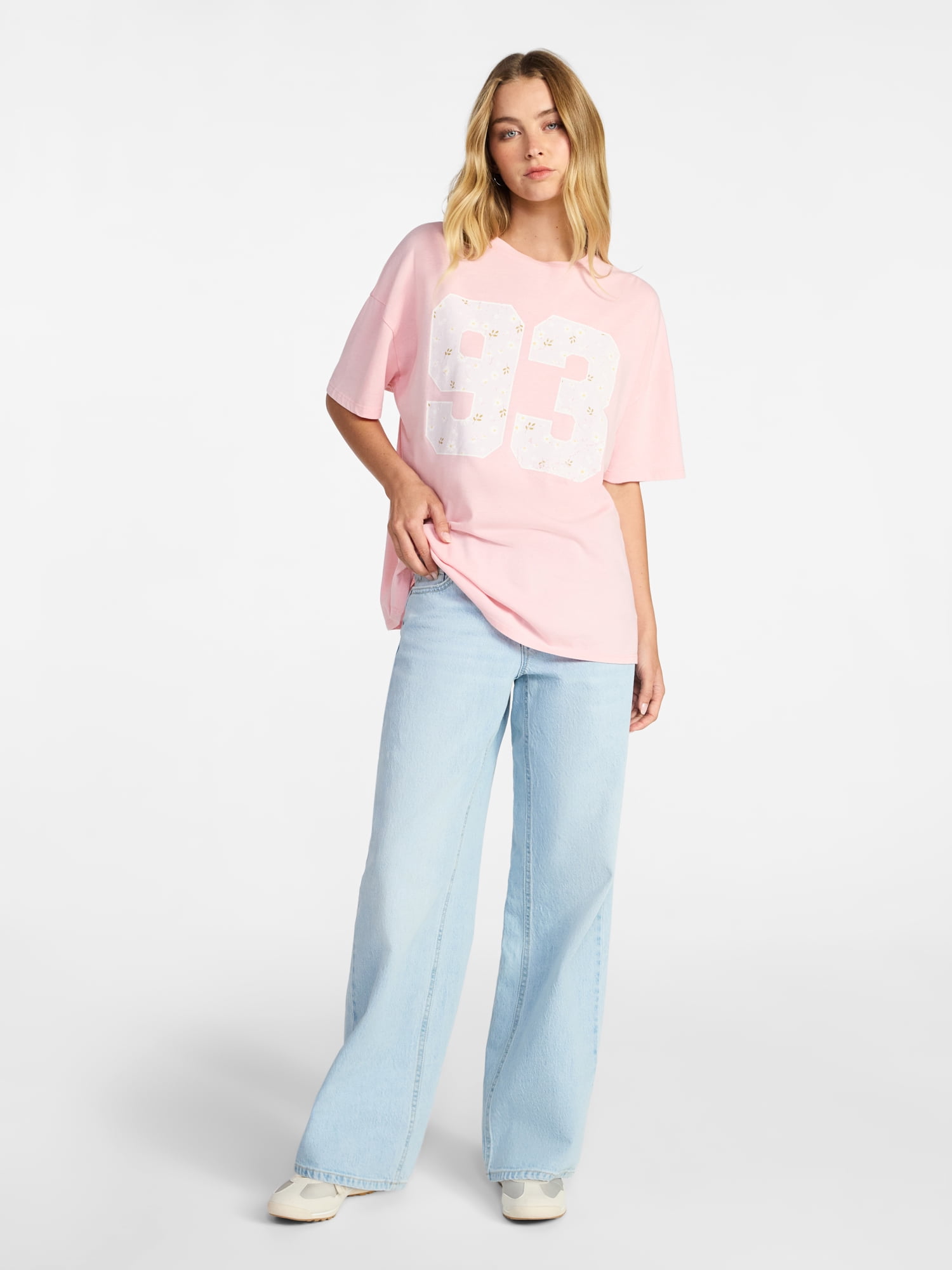 No Boundaries Washed Graphic Boyfriend Tee, Women's XXS-XXL