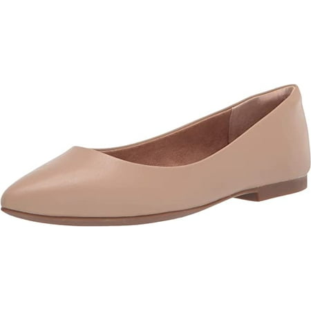 

Women s Pointed-Toe Ballet Flat 9 wide - Beige