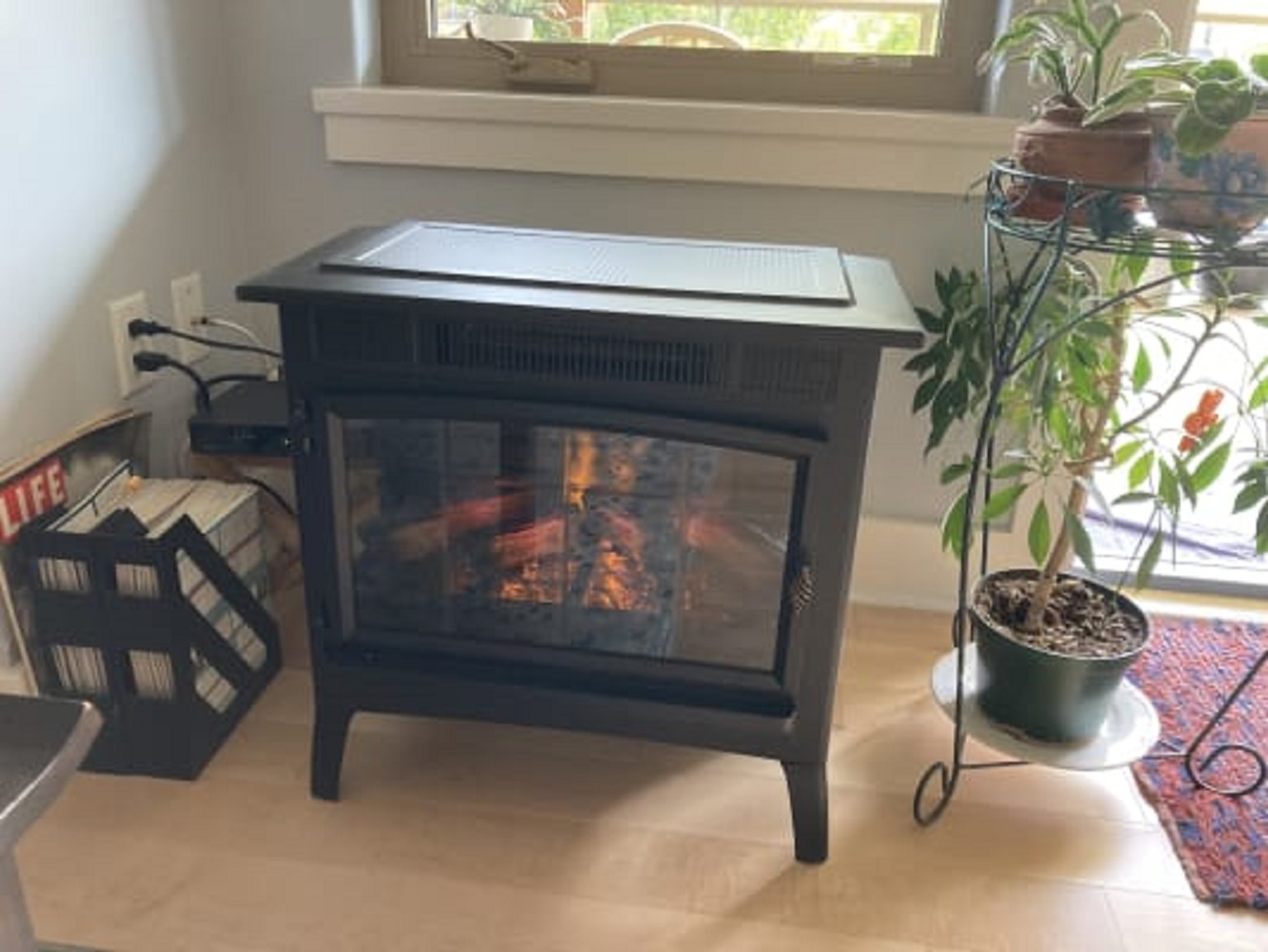 Duraflame 3D Freestanding Infrared Electric Fireplace Stove with Duraflame 3D Freestanding Infrared Electric Fireplace Stove with