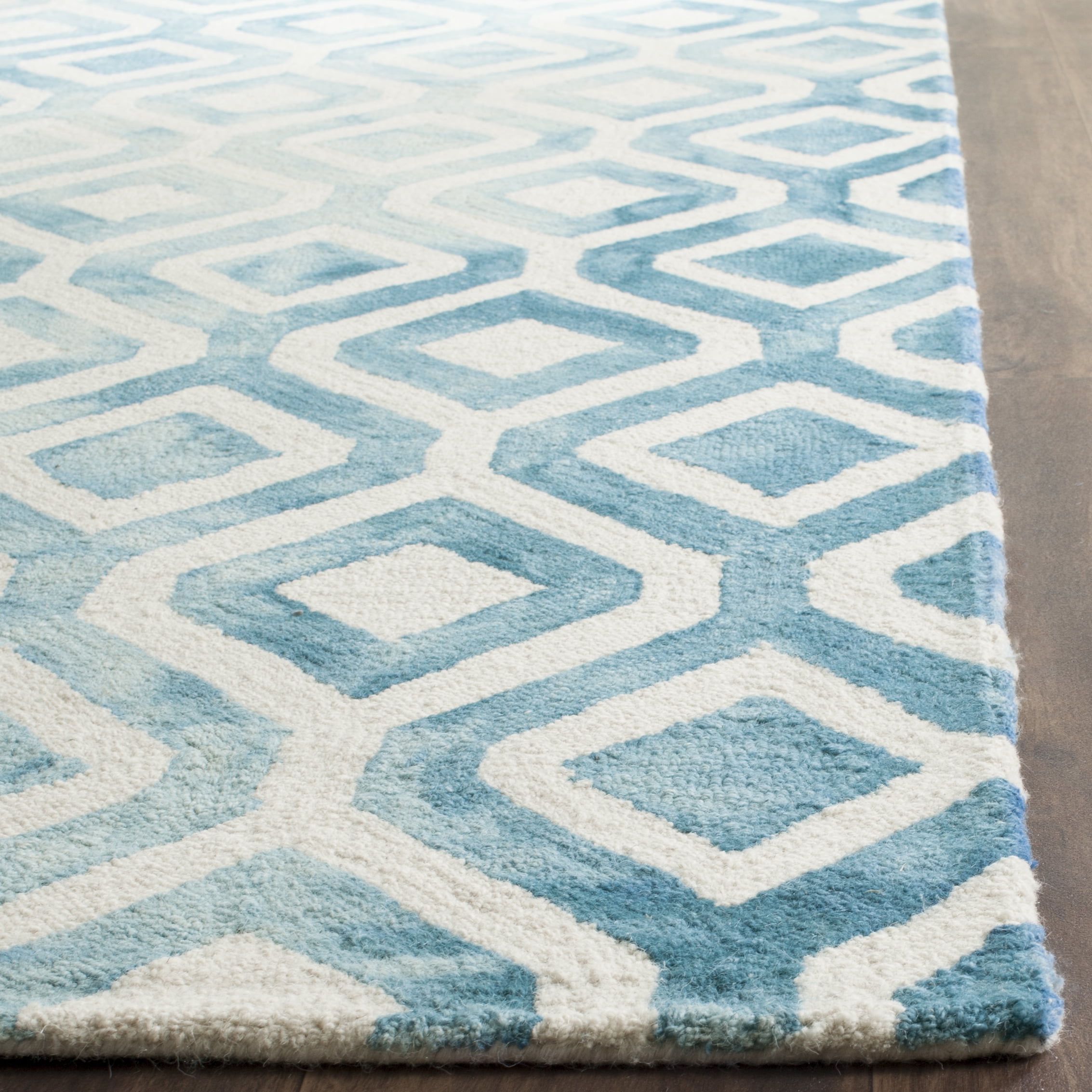 Safavieh Dip Dye Frigg Distressed Area Rug, Ivory/Blue, 9' x 12'