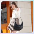 thumbnail image 3 of Bolso de mano Keyli de piel impermeable para mujer, color negro, 3 of 6