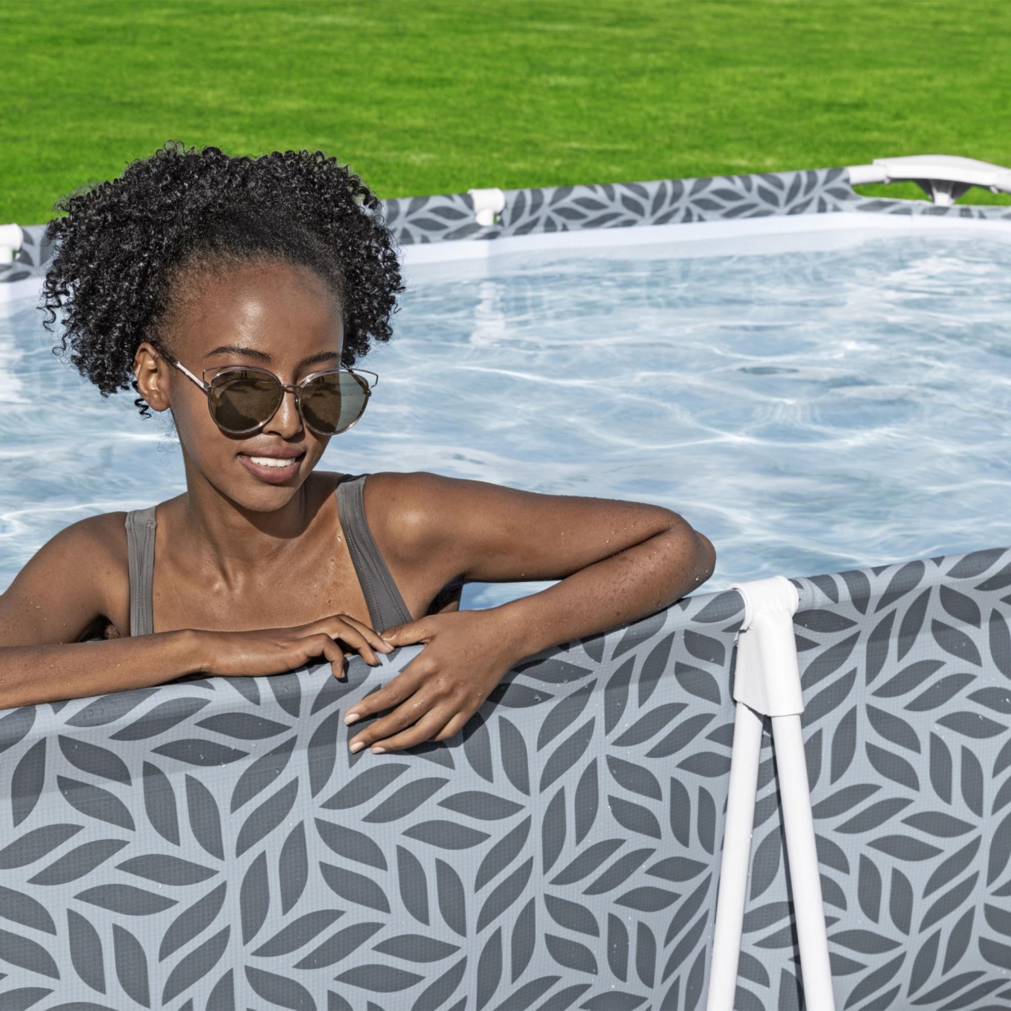 Bestway Steel Pro Rectangle Above Ground Pool Set, 12' x 6'7" x 26"