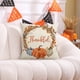 thumbnail image 4 of Hmsavn - Edredón de almohadas para Halloween, Acción de Gracias, calabaza, funda de almohada naranja con corona de hojas de arce, tamaño 17,7 x 17,7 pulgadas, 4 of 6