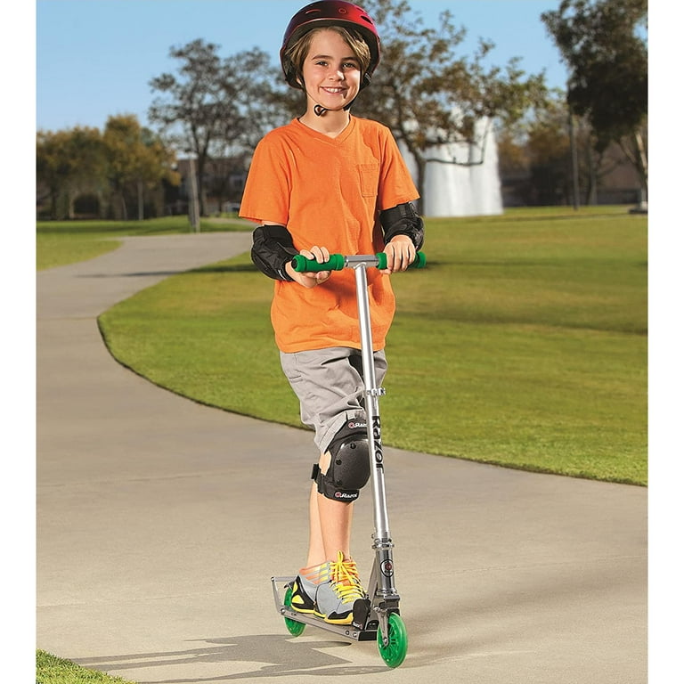 Razor a3 clearance children's kick scooter