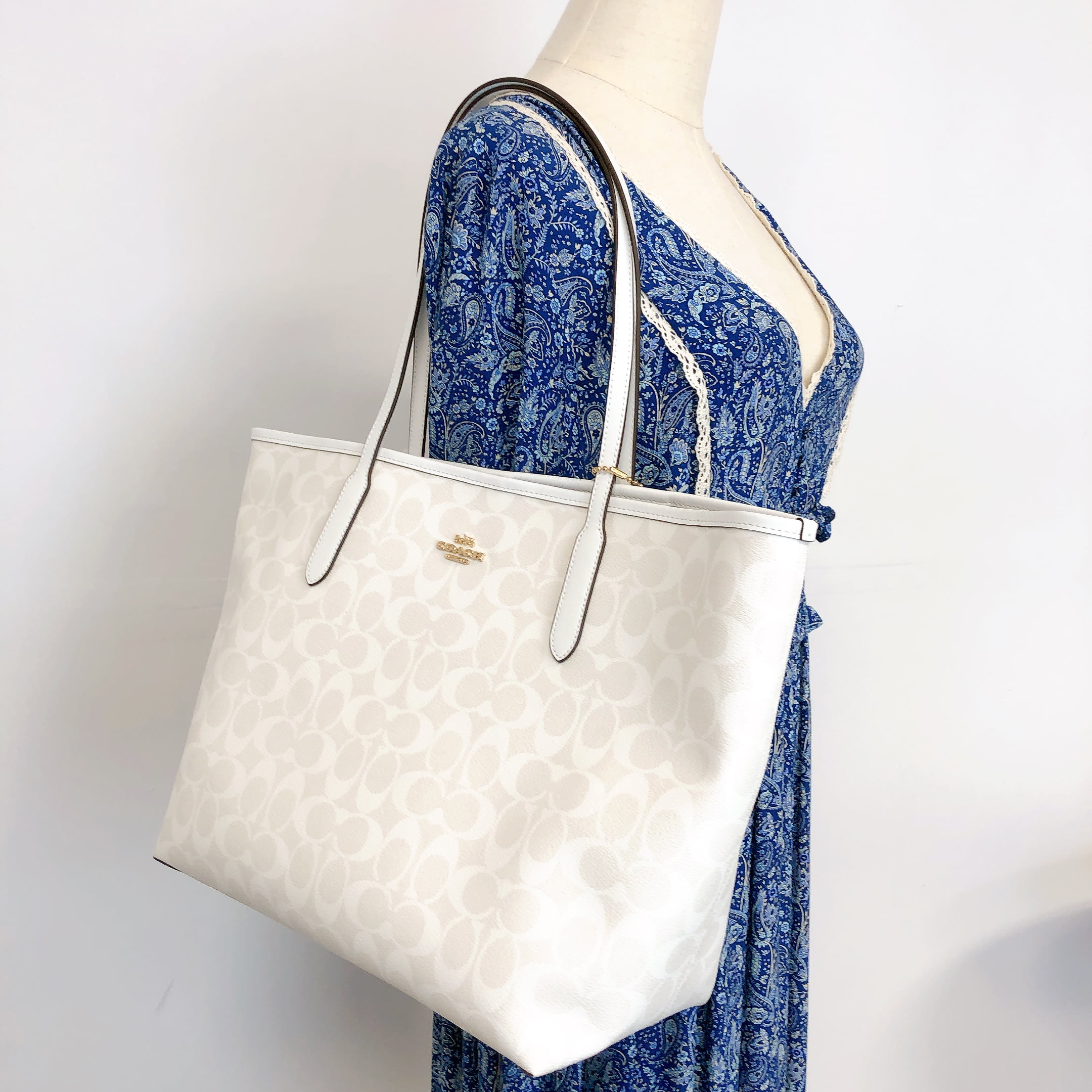 Designer Small Sprayground Shoulder Bag With Long Strap White Fashion Tote  For Women By Name Brand From Tote_bag902, $37.55 | DHgate.Com
