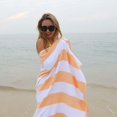 thumbnail image 4 of Toalla de playa CLOWOOD de felpa de algodón de gran tamaño, 100 x 180 cm, naranja, 4 of 6