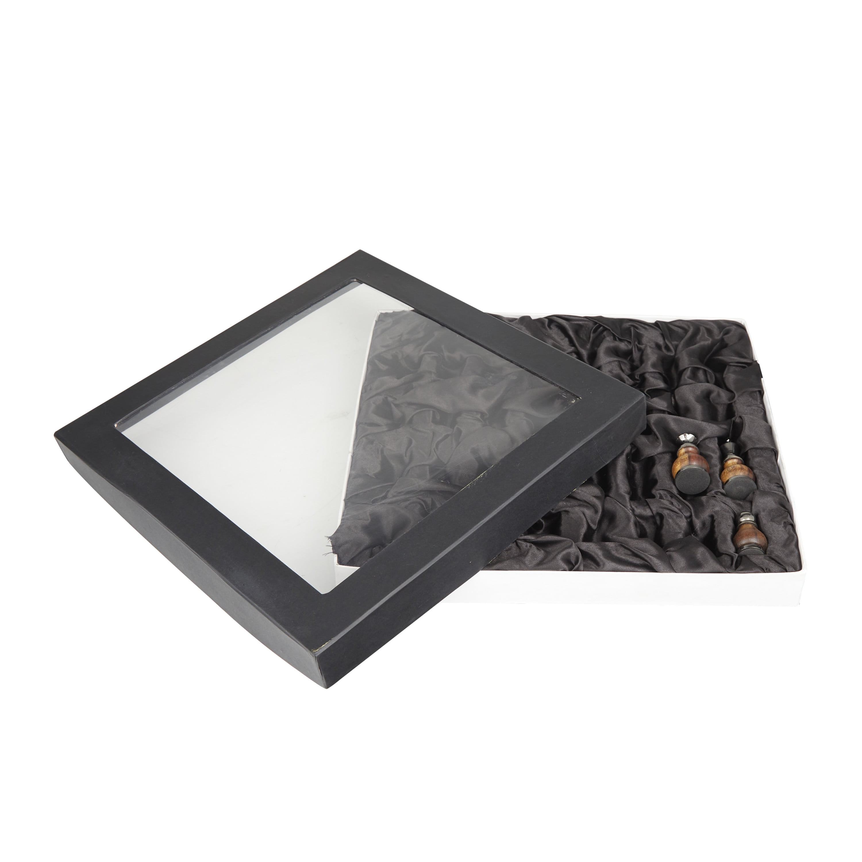 DecMode 16" x 4" Black Aluminum Chess Game Set, 1-Piece