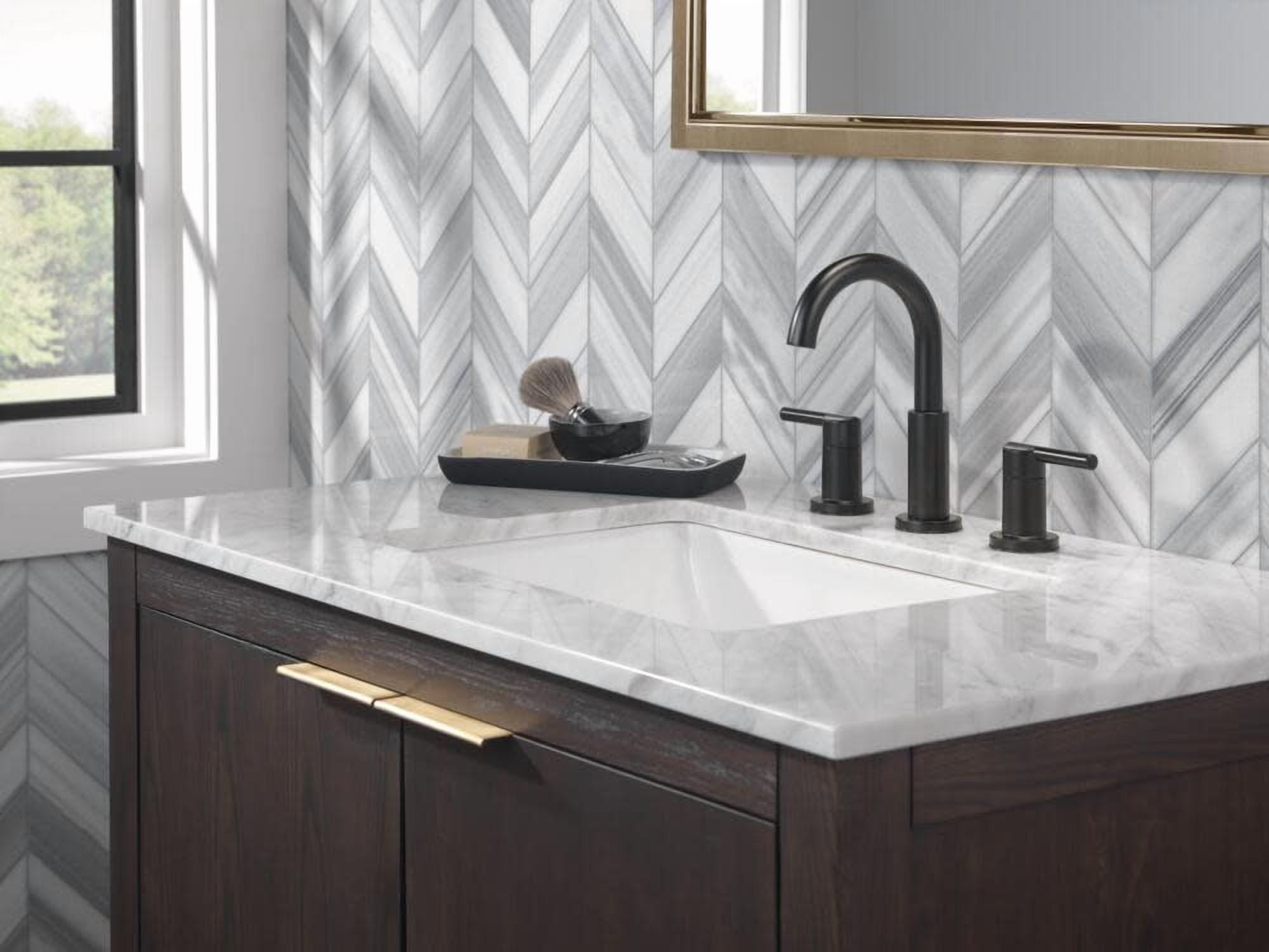 Delta 35749Lf Brass Brilliance Stainless 5 in Bathroom Faucet