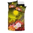 thumbnail image 2 of Juego de cama personalizado Islas Marshall - Ballena jorobada con tropical, 2 of 6