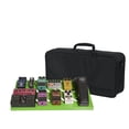 thumbnail image 1 of Estuches de aluminio para pedales de guitarra Gator con bolsa de transporte, color verde, 1 of 9