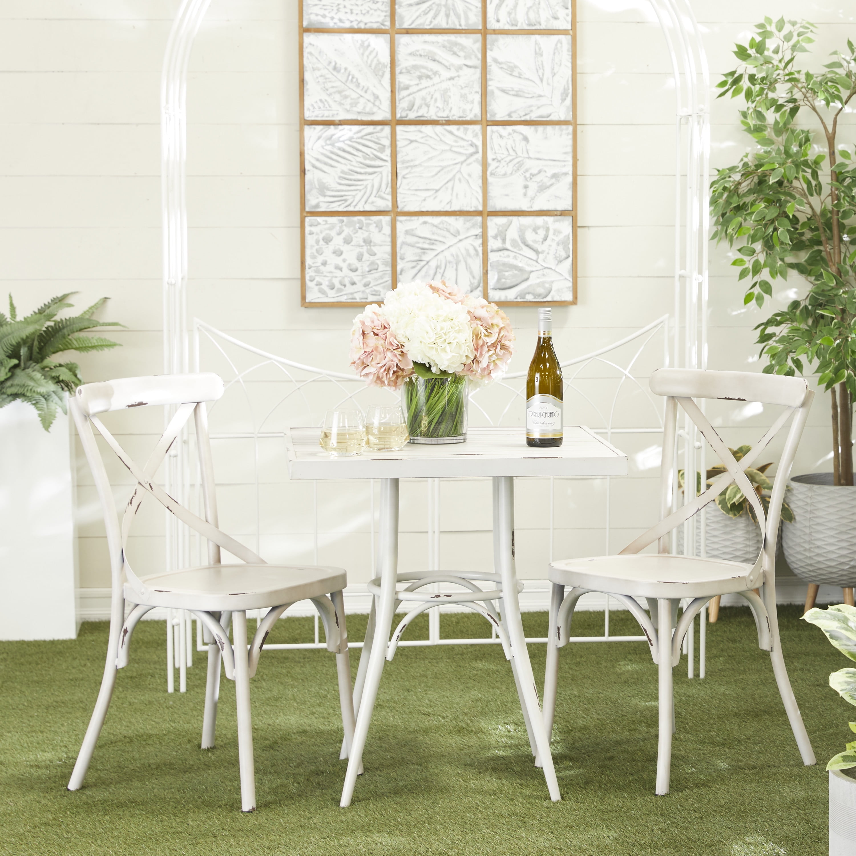 White outdoor online dining chairs