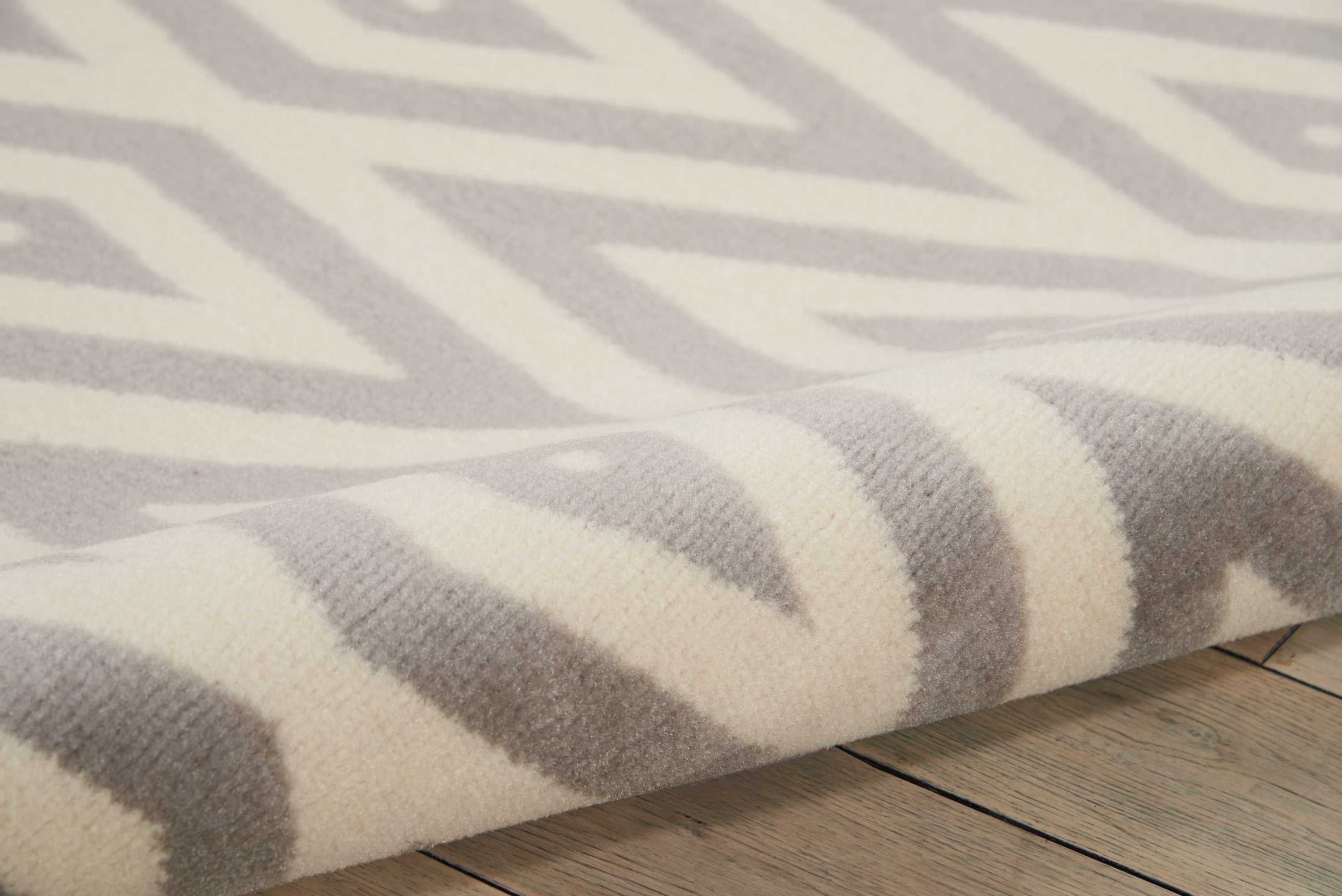 Geometric White/Grey Area Rug by Bellamy Studios