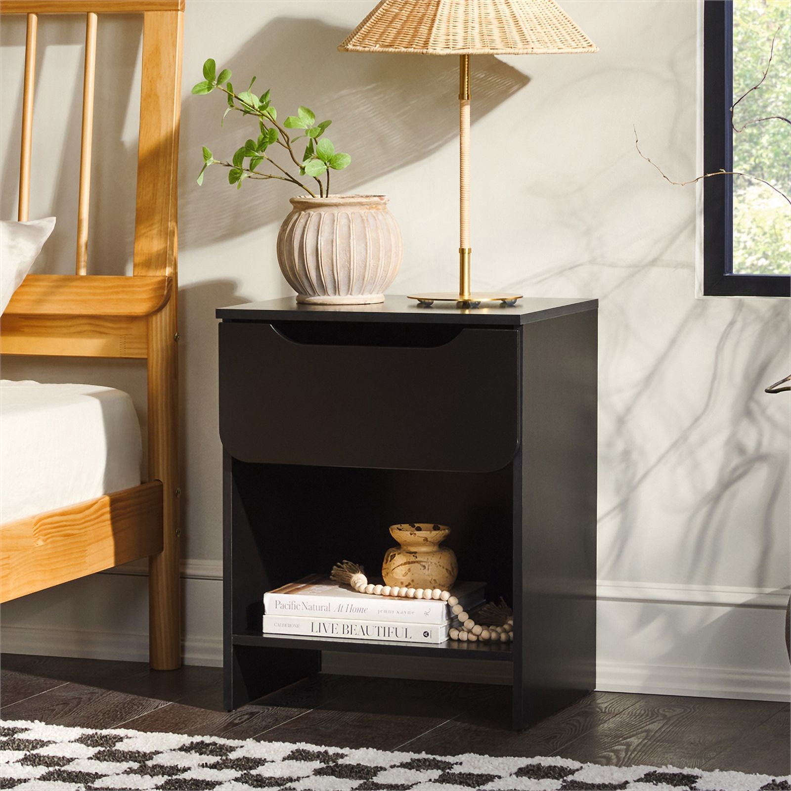 NIGHTSTAND