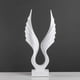 thumbnail image 5 of Alas de ángel de resina, artes abstractas simuladas de águila, decoración nórdica moderna, hogar, pequeña sala , adorno de estante de TV blanco BLESIY Escultura de mesa, 5 of 7