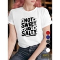 thumbnail image 1 of Camiseta de mujer de algodón puro para uso diario: manga corta, cuello redondo y detalles de estampado sutiles, 1 pieza, camiseta informal, 1 of 7