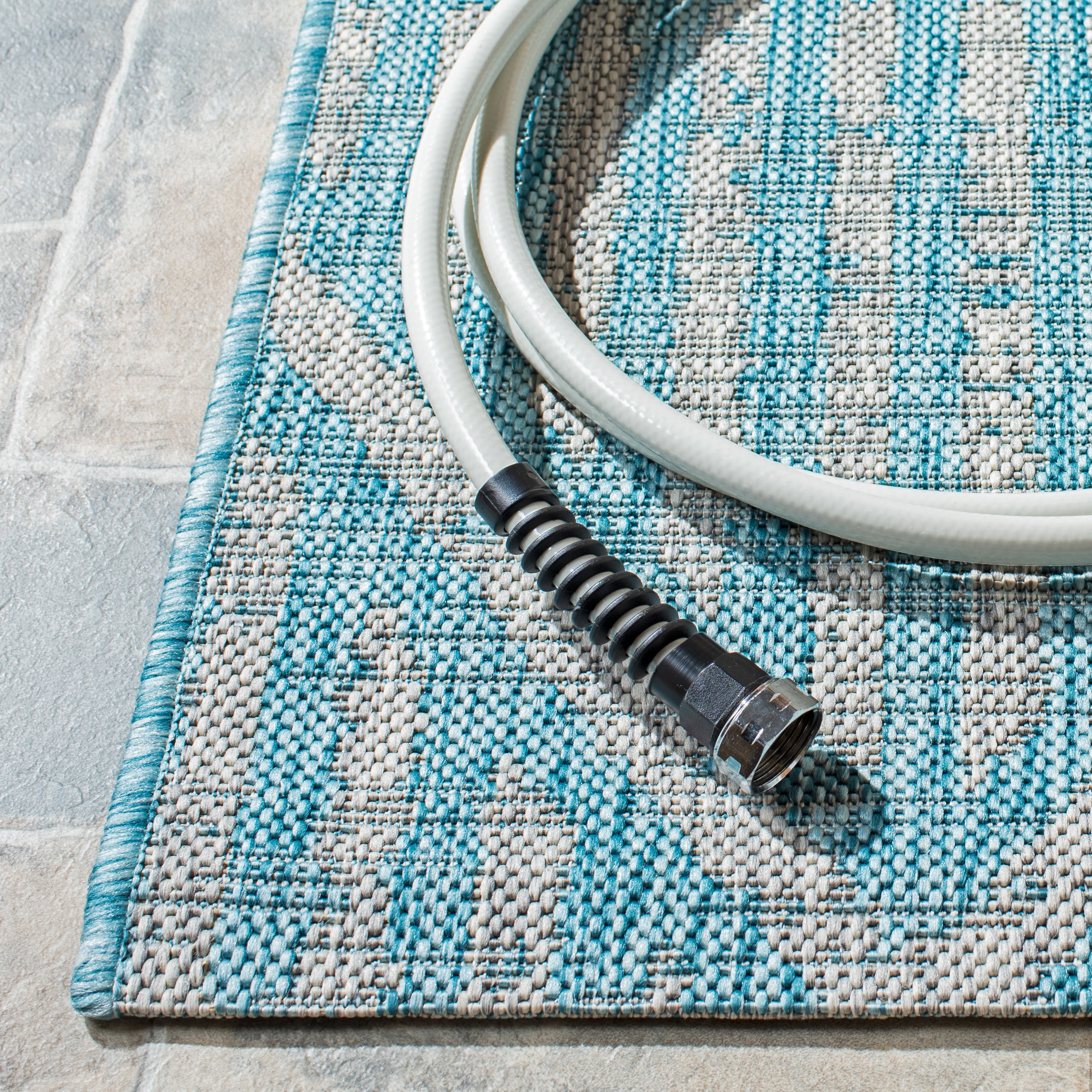 SAFAVIEH Courtyard Corinna Geometric Indoor/Outdoor Area Rug, Aqua/Grey, 6'7" x 6'7" Square