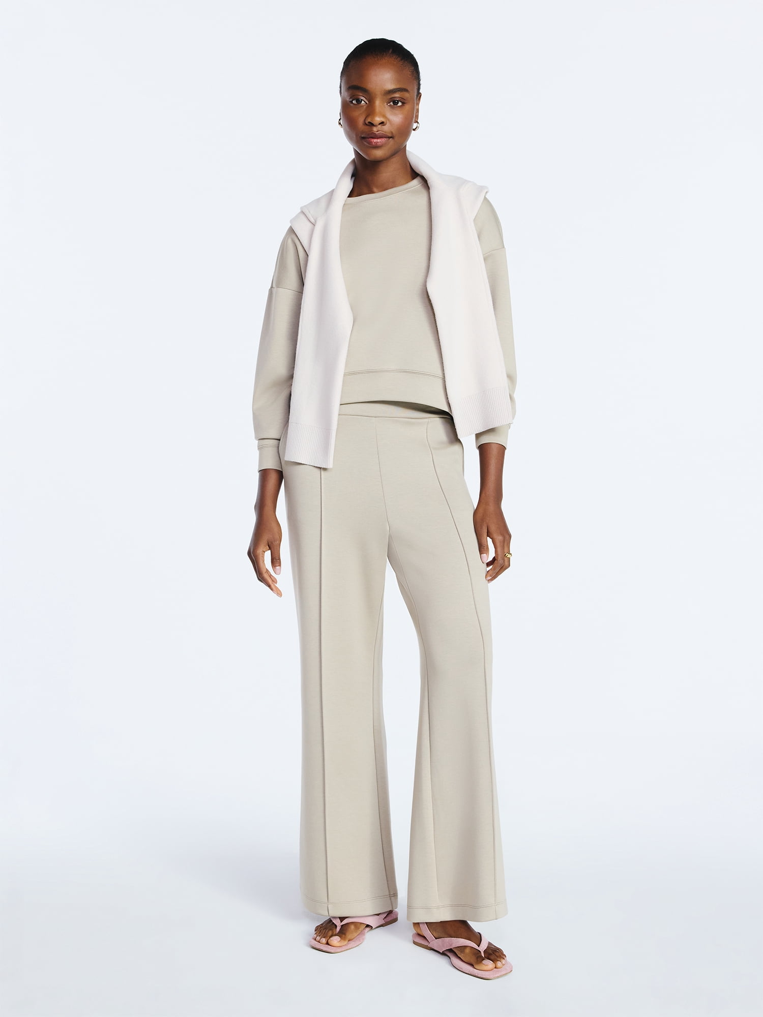 Scoop Women's and Women's Plus Scubaknit Cropped Sweatshirt with Drop Sleeves, Sizes XS-4X