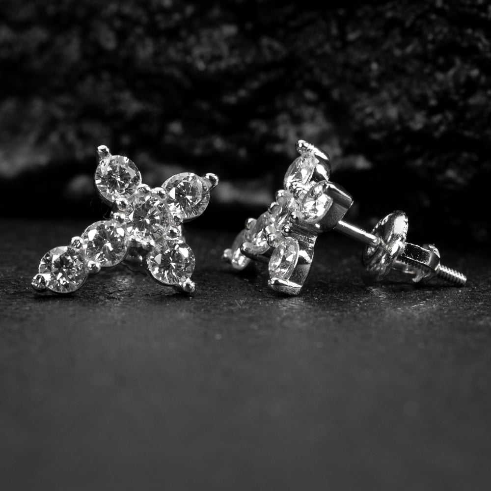 Small Solitaire Prong Set Iced 5A Cz Hip Hop White Gold Plated 925 Sterling Silver Screw Back Post Crucifix Gothic Cross Stud Earrings