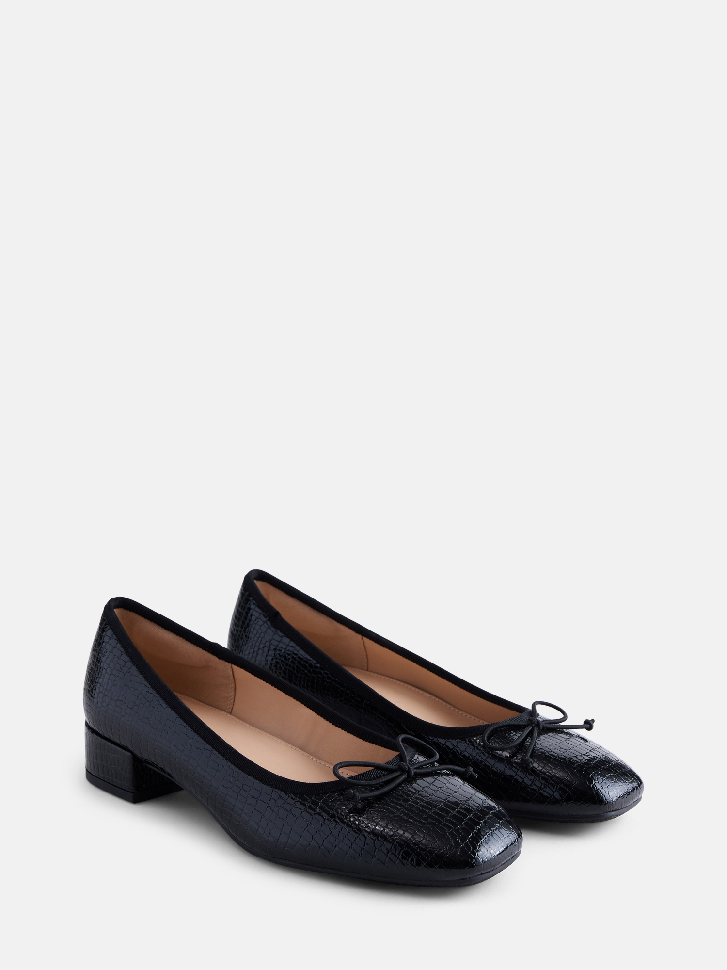 Scenario Women's Low Heel Faux Croc Ballet Flats photo 3