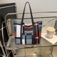 thumbnail image 5 of Bolso Tote de Gran Capacidad para Mujer – Bolso de Mano y Hombro de PVC con Diseño de Lattice, Tote Versátil para Trabajo y Uso Diario, 38x26x12cm, Azul Naranja Gris., 5 of 6