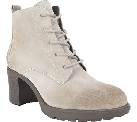 off white mountain boots